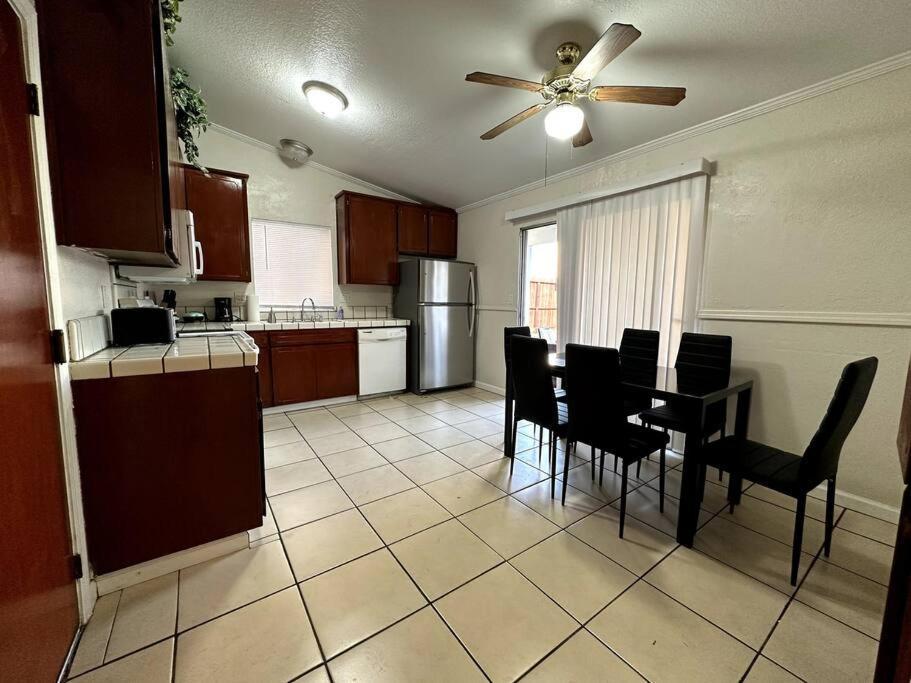 Comfortable House W/ Wi-Fi/Tv - Turlock,Ca Dış mekan fotoğraf